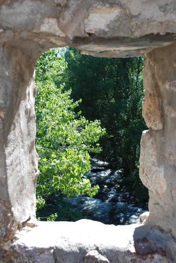 Appartement De Charme Au Coeur D Une Cite Medievale Villefranche-de-Conflent Exterior foto