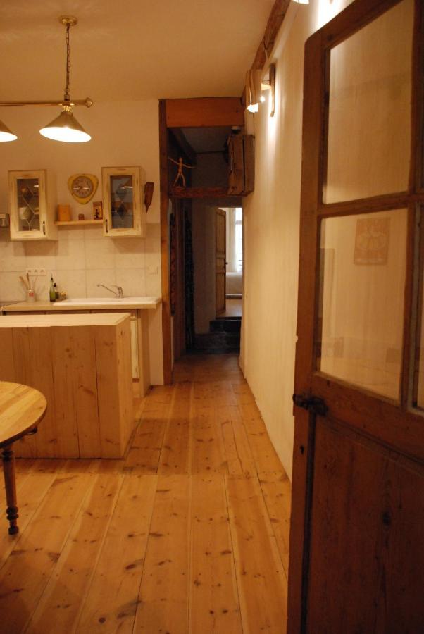 Appartement De Charme Au Coeur D Une Cite Medievale Villefranche-de-Conflent Exterior foto